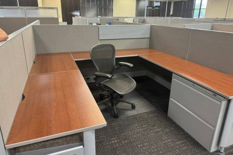 Herman Miller Workstation