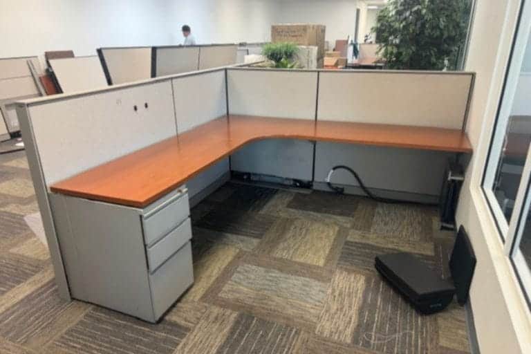 Used Knoll 6x6 Office Cubicle